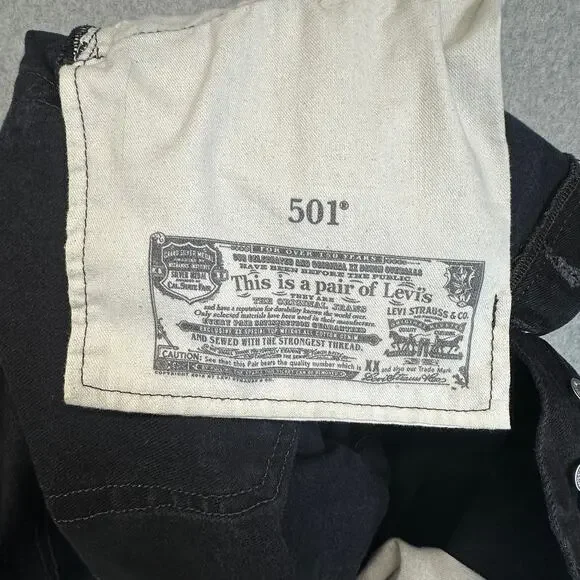 Levi's 501 Jeans Mens Size 40 x 30 Black Denim Button Fly Straight Leg 5-Pockets
